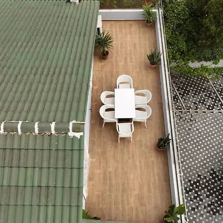 At Lila Apartment
